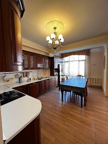 Долгосрочная аренда квартир: 3 комнаты, Риэлтор, Без подселения, С мебелью полностью — 6