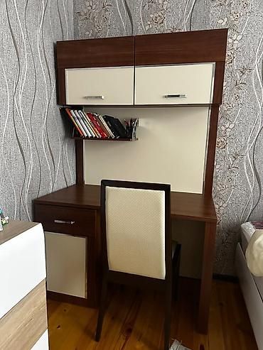 işlənmiş ofis stolu: İş masası və stul dəsti - Material: ağac teksturalı laminat (tünd — 1