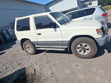 e34 2 5: Mitsubishi Pajero: 1995 г., 2.5 л, Механика, Дизель, Внедорожник — 2