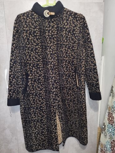 чёрное пальто оверсайз zara: Пальто, Классика, Осень-весна, Альпака, Длинная модель, Оверсайз, Леопардовый принт, Без подкладки, One size