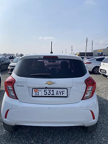 Chevrolet: Chevrolet Spark: 2019 г., 1 л, Вариатор, Бензин, Хэтчбэк — 4