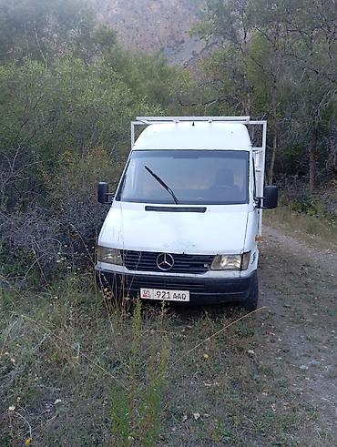 хундай старекс 1: Жүк ташуучу унаа, Mercedes-Benz, Стандарт, 3 т, Колдонулган — 3