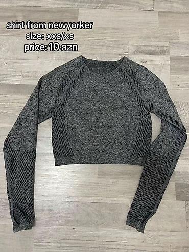 new rock: New Yorker markalı qadın uzunqol crop köynək. - Rəng: tünd boz/qartal — 1