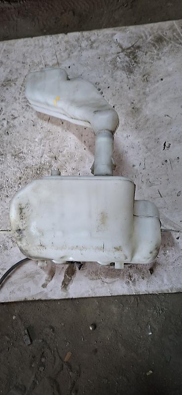 Бачок Nissan 2000 г., Б/у, Оригинал, Япония