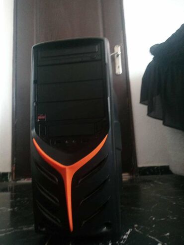 Desktop računari i radne stanice: Gejmer A 10 Quad Core PERFEKTAN--Odlicna moderna Gejming masina novije — 5