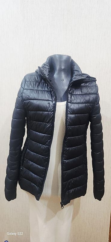Kapyuşonlu,isti saxlayır sintiponludur
