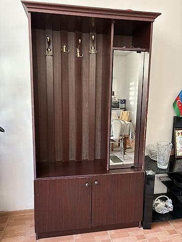 Dəhliz dolabları: Prikoji satılır ucuz qiymətə - razılaşma yolu ilə — 1
