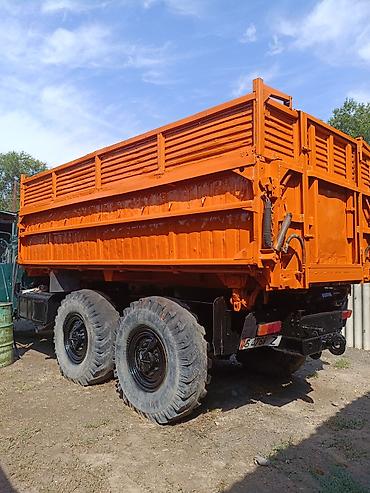 для круп: Продаётся полноприводный грузовик Урал 6x6, сельхоз вариант, турбовый — 4