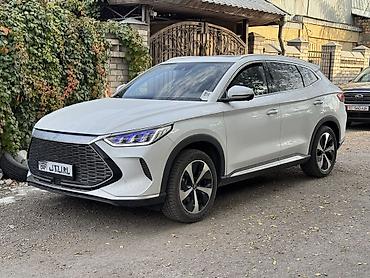 Транспорт: BYD Song Plus: 2022 г., 1.5 л, Автомат, Электромобиль, Кроссовер — 1