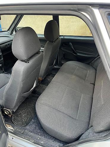 VAZ (LADA): Lada Samara sedan, gümüşü rəng. - Kuzov: 4 qapı, ön və arxa bamperlər — 7