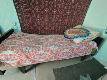 мебель из карельской березы: Продается кровать односпальная