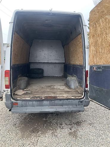 Легкий грузовой транспорт: Легкий грузовик, Mercedes-Benz at lalafo.kg — 5 Легкий грузовой транспорт: Легкий грузовик, Mercedes-Benz — 5