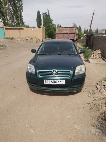 Toyota: Toyota Avensis: 2003 г., 1.8 л, Механика, Бензин, Седан