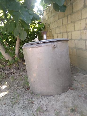 aksesuar qablari: Metal qapaqlı su/yanacaq çəni450 L. Tutur. Nerjavikdi - Material — 1