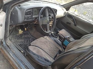 Унаа сатуу: Volkswagen Passat: 1989 г., 1.8 л, Кол менен иштөөчү, Бензин, Универсал — 5