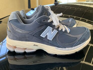 обувь оригинал: New Balance 2002R кроссы Новые Оригинал заказывал для себя Размер не