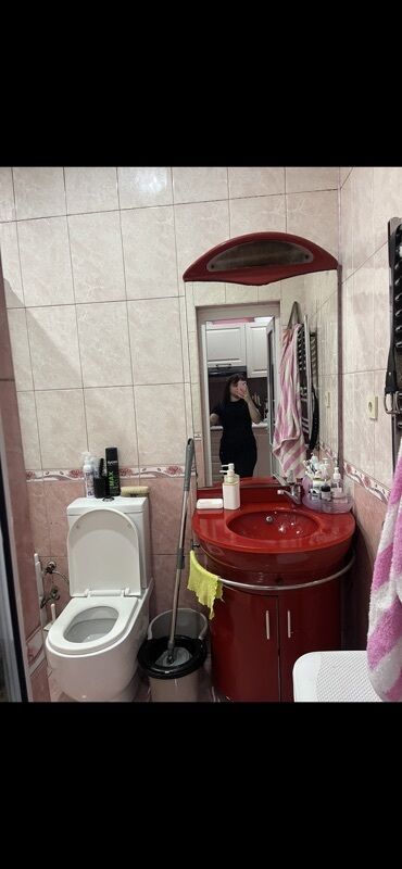 Köhnə tikili: Xırdalan, 4 otaqlı, Köhnə tikili, 146 kv. m — 25