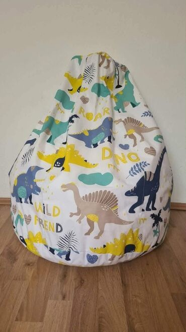 Foteljice: Lazy bag za uzrast do 8 godina. Cena 3600 dinara
💋 — 6