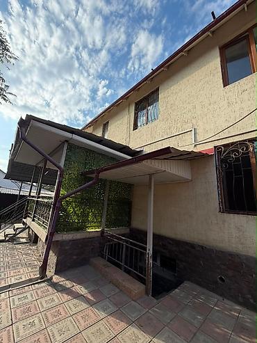 Продажа коттеджей и домов: 4 комнаты, 212 м², 4 соток, Бишкек, Кок-Жар мкр Собственник — 11