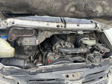 Mercedes-Benz: Mercedes-Benz Спринтер: 2004 г., 2.2 л, Механика, Дизель, Фургон — 4