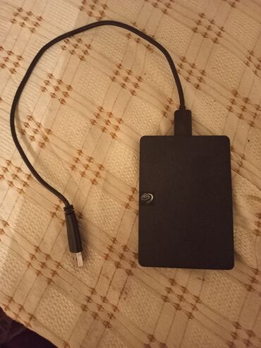 playstation 4 oyun yazılması: 1tb hdd çox az i̇şləni̇b əla vəzi̇yyətdədi̇r
