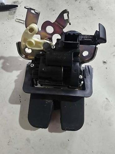 p251a ford: BRAVA GEPEKA ZA AUDI Q5 OD 2008. DO 2015. GOD — 1