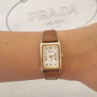 prsten sa cirkonima: Classic watch, Unisex