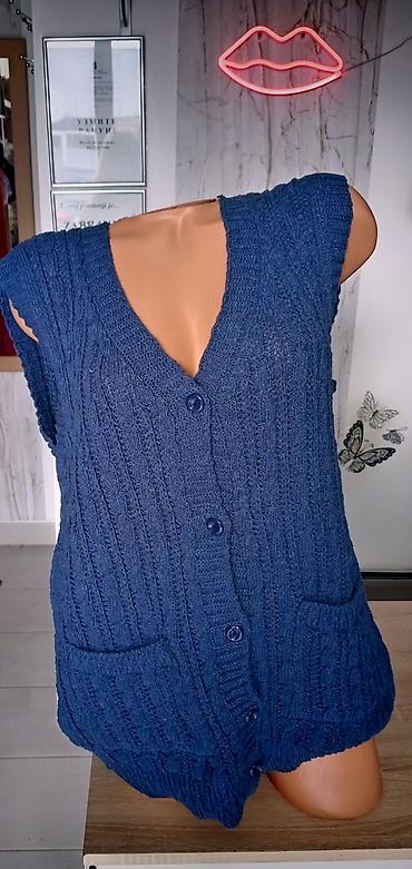 pull and bear dzemperi: Ženki prsluci pamuk vuna vel. M. L. Xl. 2xl. 3xl 
cena 699din 💋 — 4