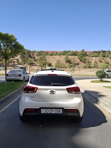 Kia: Kia Rio: 1.6 l | Hetçbek — 2