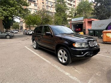 bmw 320 1993: BMW X5: 4.4 l | 2000 il Sedan