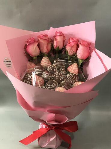 Кондитерские изделия, сладости: Клубника и Финики в шоколаде Подарок на 8марта Заранее оформляйте — 35