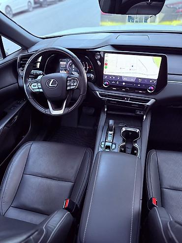 ct 200h: Lexus RX: 2024 г., 2.5 л, Автомат, Гибрид, Кроссовер — 6