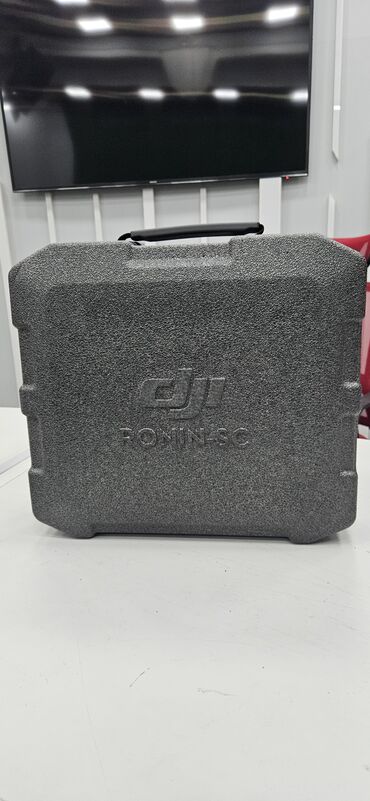 Digər foto və video aksesuarları: DJI Ronin-SC 3-oxlu kamera stabilizatoru - Yüngül və kompakt dizayn — 3