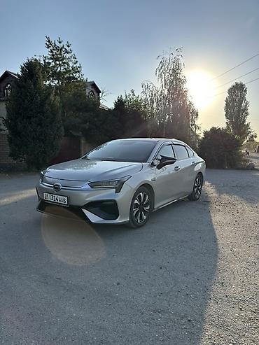 GAC: GAC Aion S электрический седан Запас хода 460 заявлено по факту с — 1
