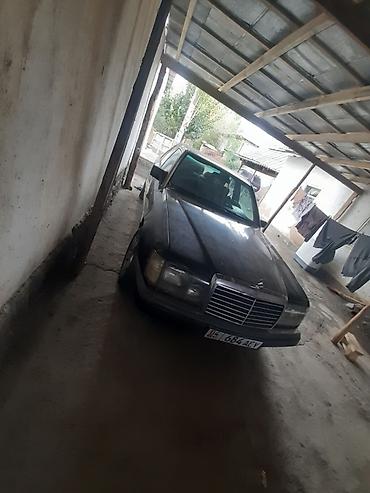 Продажа авто: Mercedes-Benz E-Class: 1993 г., 2.2 л, Механика, Бензин, Седан — 4