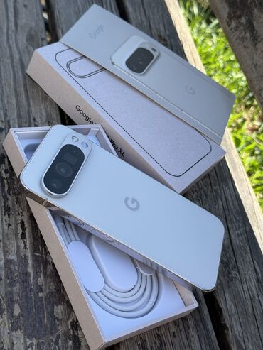 офисный телефон: Google Pixel 9 Pro XL, Б/у, 256 ГБ, цвет - Бежевый, 1 SIM, eSIM