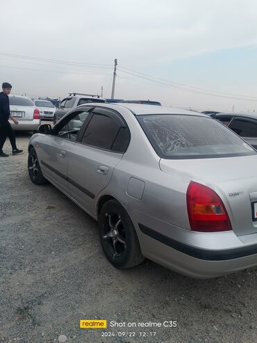 хундай елентро: Hyundai Elantra: 2002 г., 1.6 л, Механика, Бензин, Хетчбек