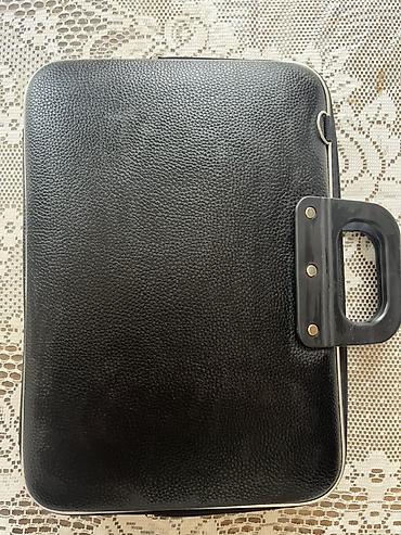 notebook samsung: Samsung noutbuk - Model xətti: Samsung (qara, metal effektli qapaq) - — 5