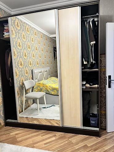 seyf skaf: İşlənmiş, 2 qapılı, Güzgülü, Taxta, Kupe, Düz dolab — 3