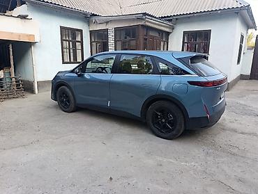 белый dongfeng aeolus e70: Электромобиль VGV VX7 (кроссовер, RWD) Основные особенности: - — 2