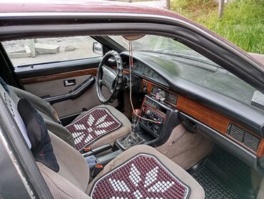 акп: Audi 100: 1988 г., 1.8 л, Механика, Бензин, Седан