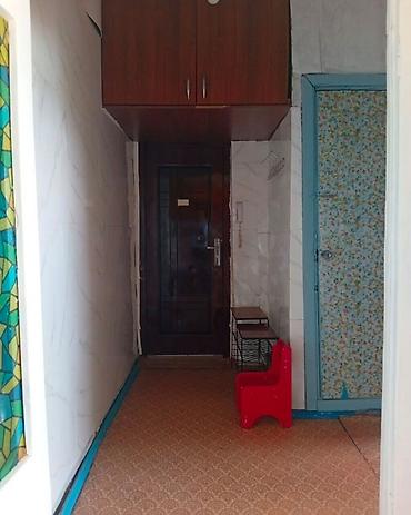 золотой квадрат: 1 комната, 33 м², Золотой квадрат 105 серия, 5 этаж, Старый ремонт — 6