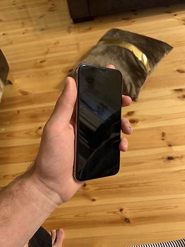 14 pro ekran: IPhone 11 Pro, Qızılı — 2