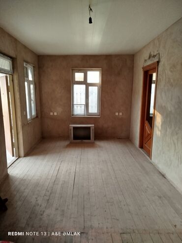 Həyət evləri və villaların satışı: Maştağa qəs. 3 otaqlı, 70 kv. m, Kredit yoxdur, Orta təmir — 2