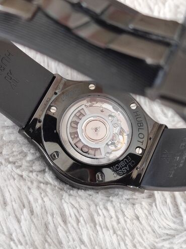 Qol saatları: İşlənmiş, Qol saatı, Hublot, rəng - Qara — 9