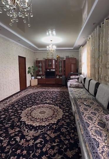 Продажа коттеджей и домов: Дом в центре. Земельный участок 4 сотки. - Кирпичный одноэтажный дом — 12