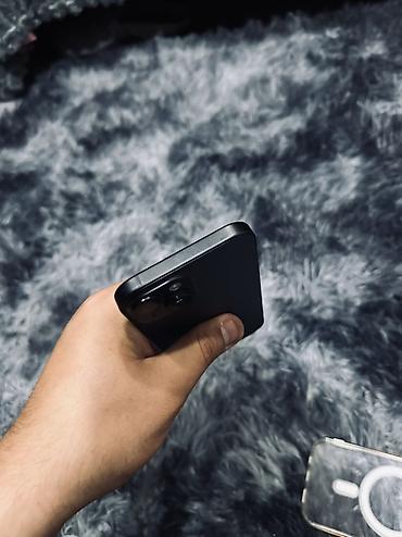 айфон 15 мах: IPhone 15, Б/у, 256 ГБ, Черный, Защитное стекло, Чехол, Коробка, 76 % — 6