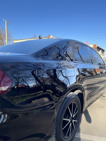 Volkswagen: Volkswagen Passat: 2012 г., 2.5 л, Автомат, Бензин, Седан — 5