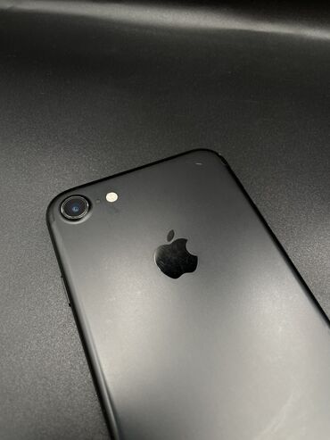 Apple iPhone: IPhone 7, Б/у, 128 ГБ, Черный, 100 %