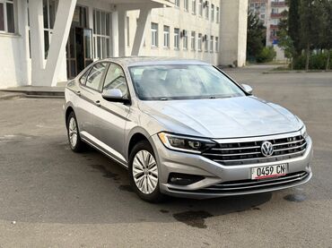 машина малинкий: Volkswagen Jetta: 2019 г., 1.4 л, Автомат, Бензин, Седан